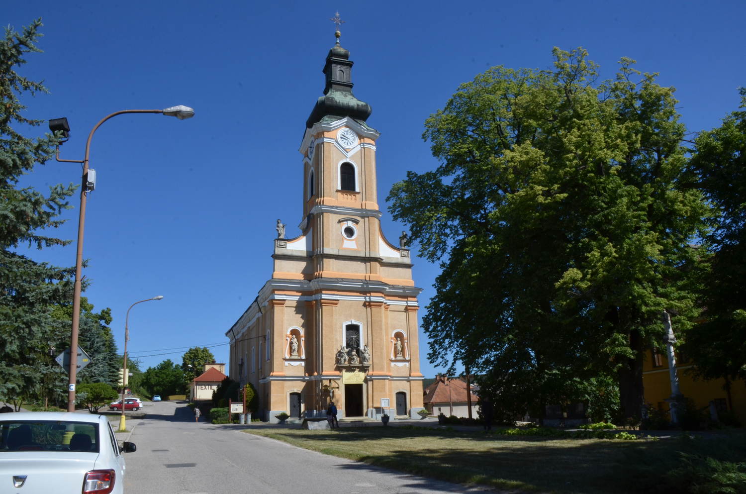 Obec Chtelnica