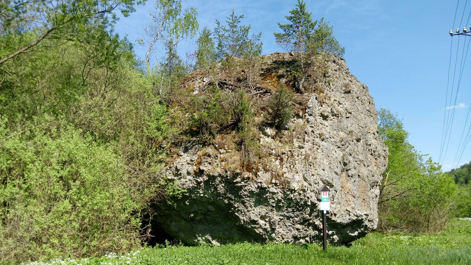Bátovský balvan