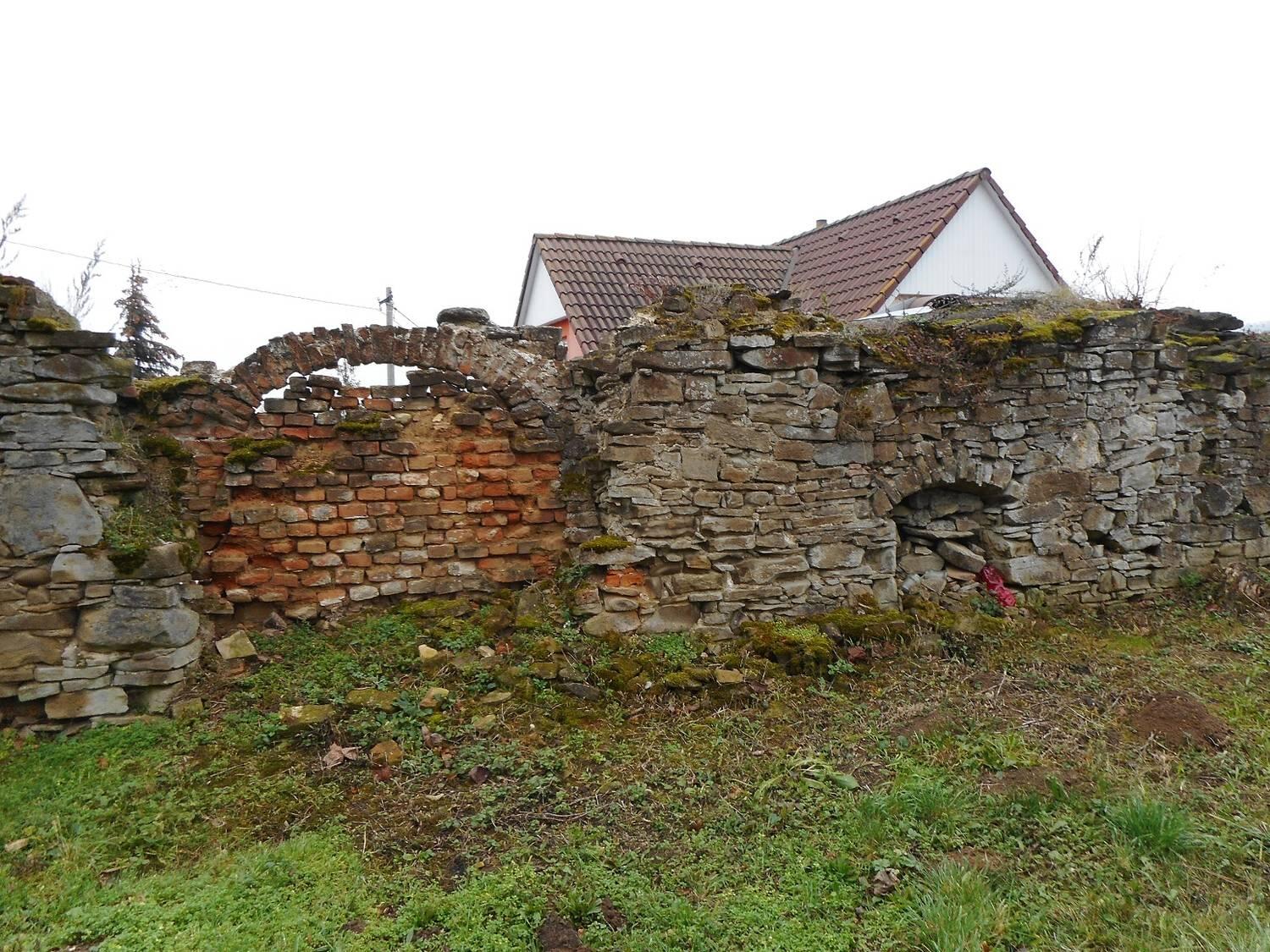 Husitské hradby