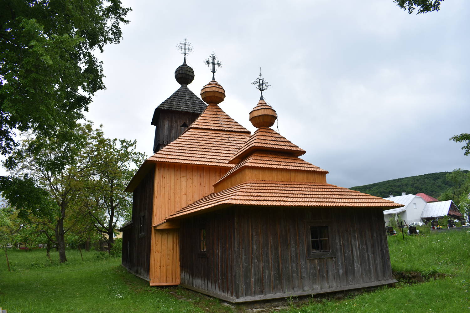 Chrám Ochrany Presvätej Bohorodičky Jedlinka