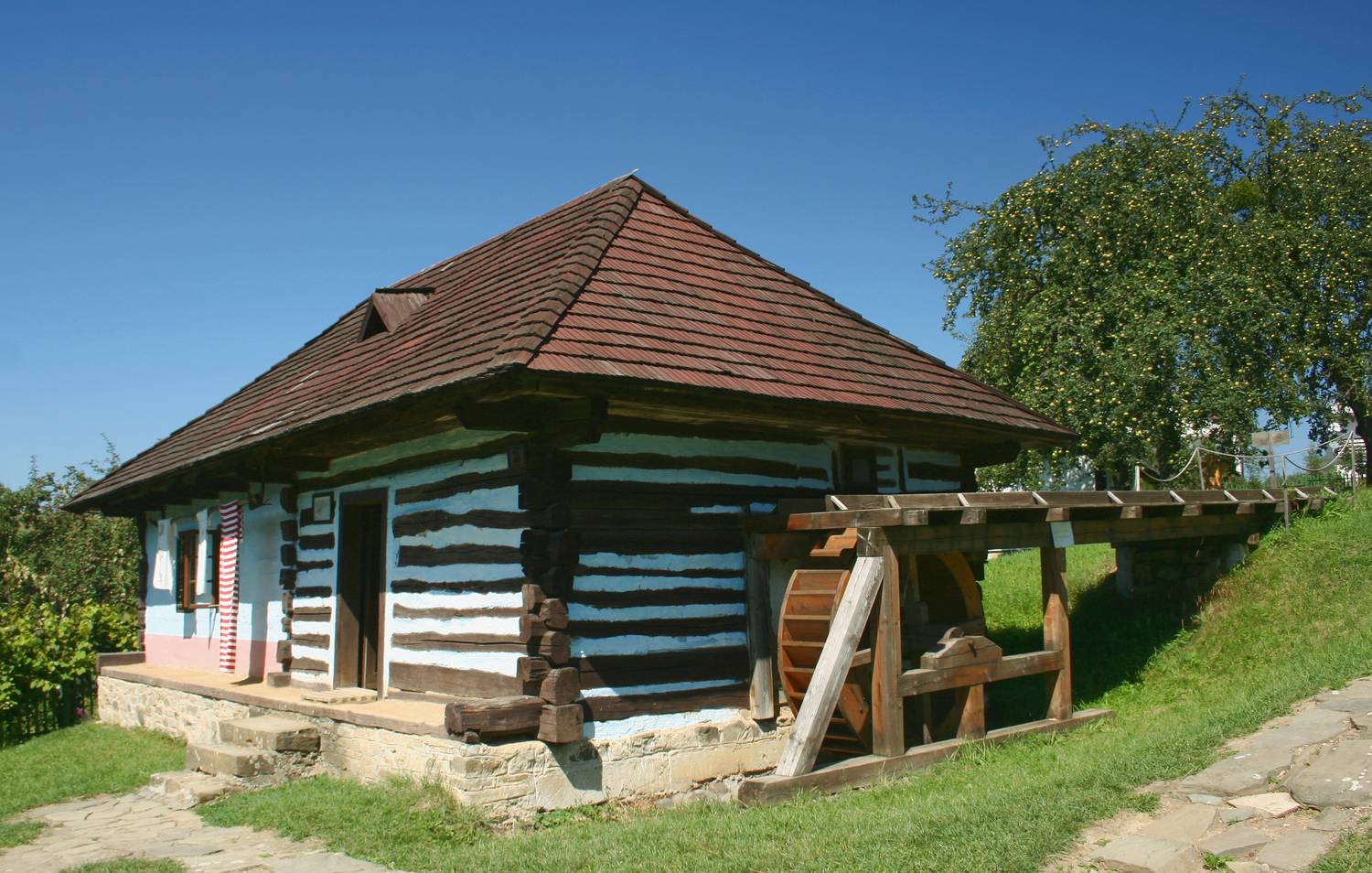 Expozícia ľudovej architektúry a bývania Humenné